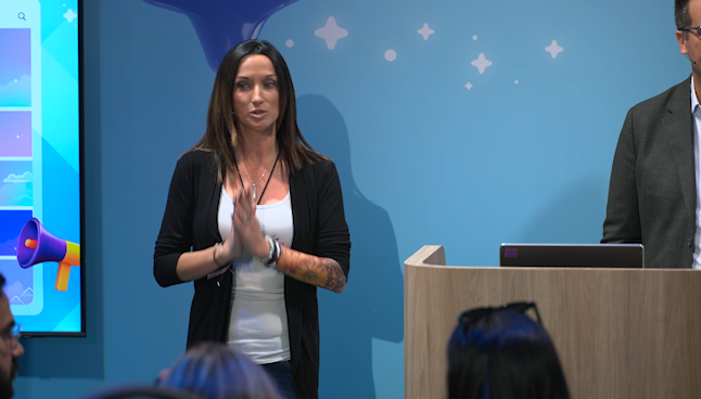 Salesforce+ How Salesforce Delivers Self-Service Support