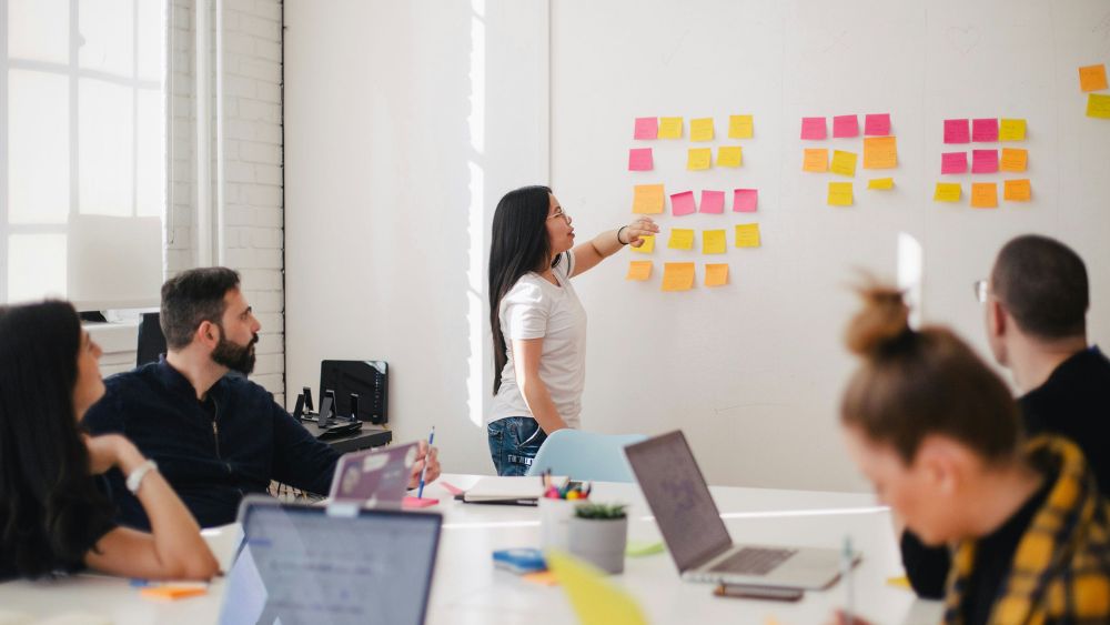 アクセス解析をもとにしたサイト改善の流れの画像